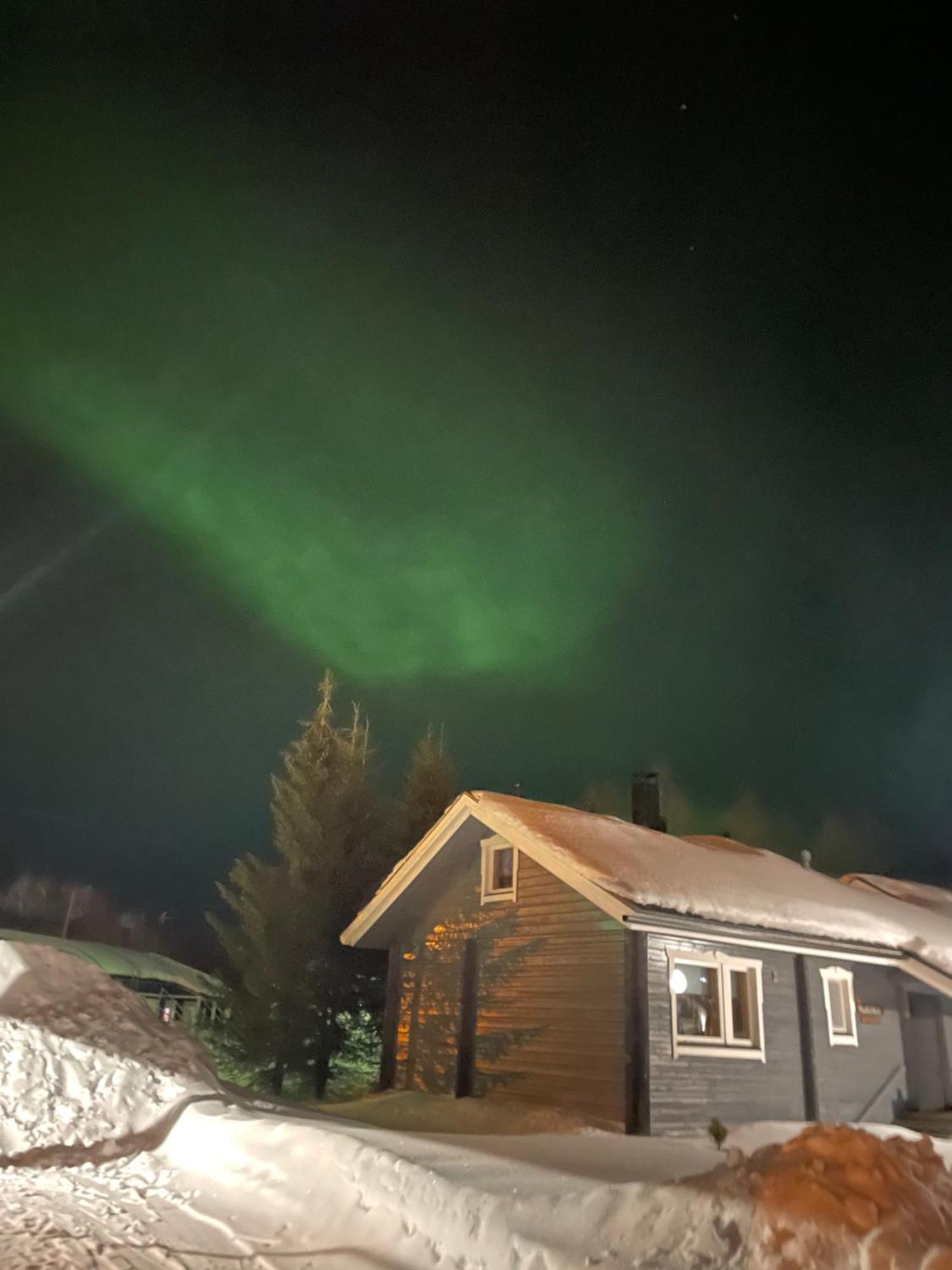 Appartamento Yllaestoelli 2 D, Aekaeslompolo Kolari Esterno foto